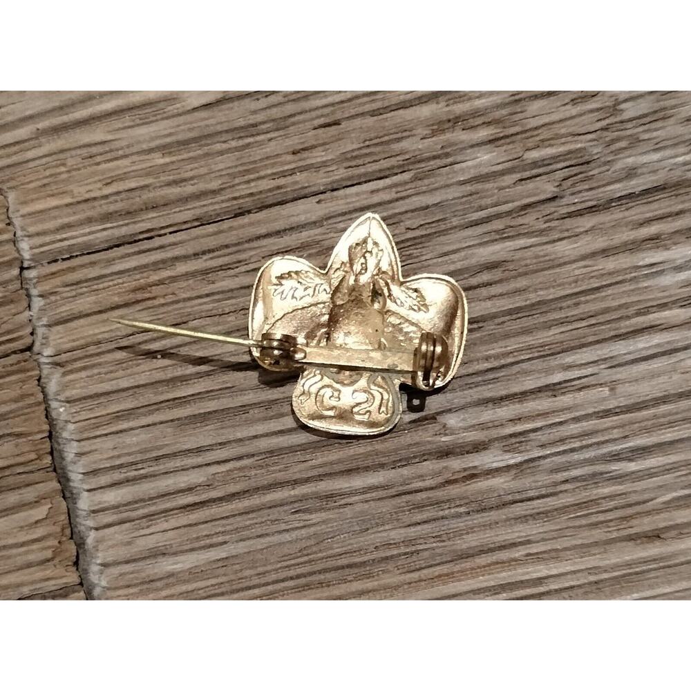 Vintage Girl Scout 1952 Korean War Type 6C Stamped Membership Pin Official Lapel - Picture 12 of 16